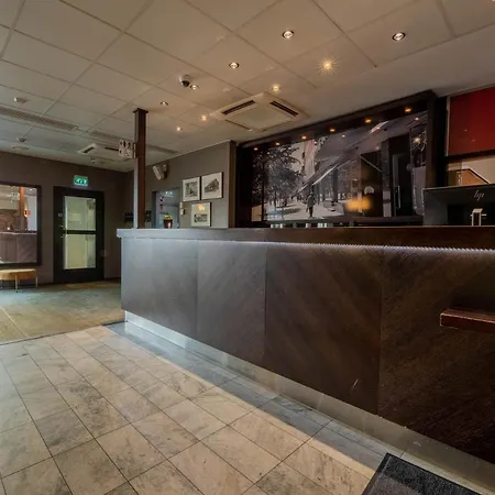 奥斯卡酒店 瓦尔考斯