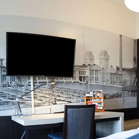 奥斯卡酒店 酒店 瓦尔考斯