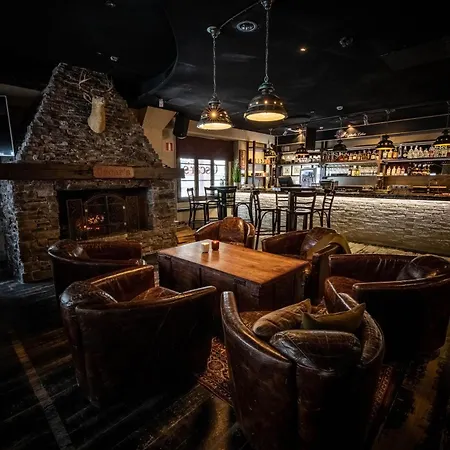 奥斯卡酒店 酒店 瓦尔考斯