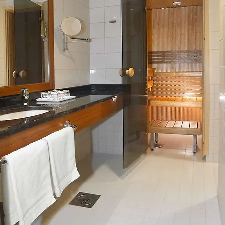 奥斯卡酒店 4* 瓦尔考斯