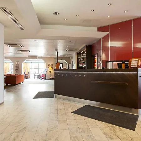 Oscar Hotel 4*